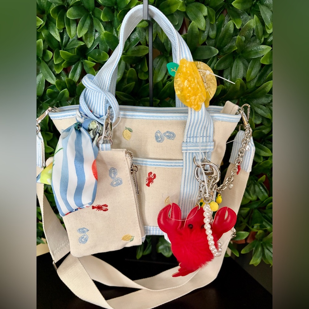 Madden Girl NWT light blue mini tote